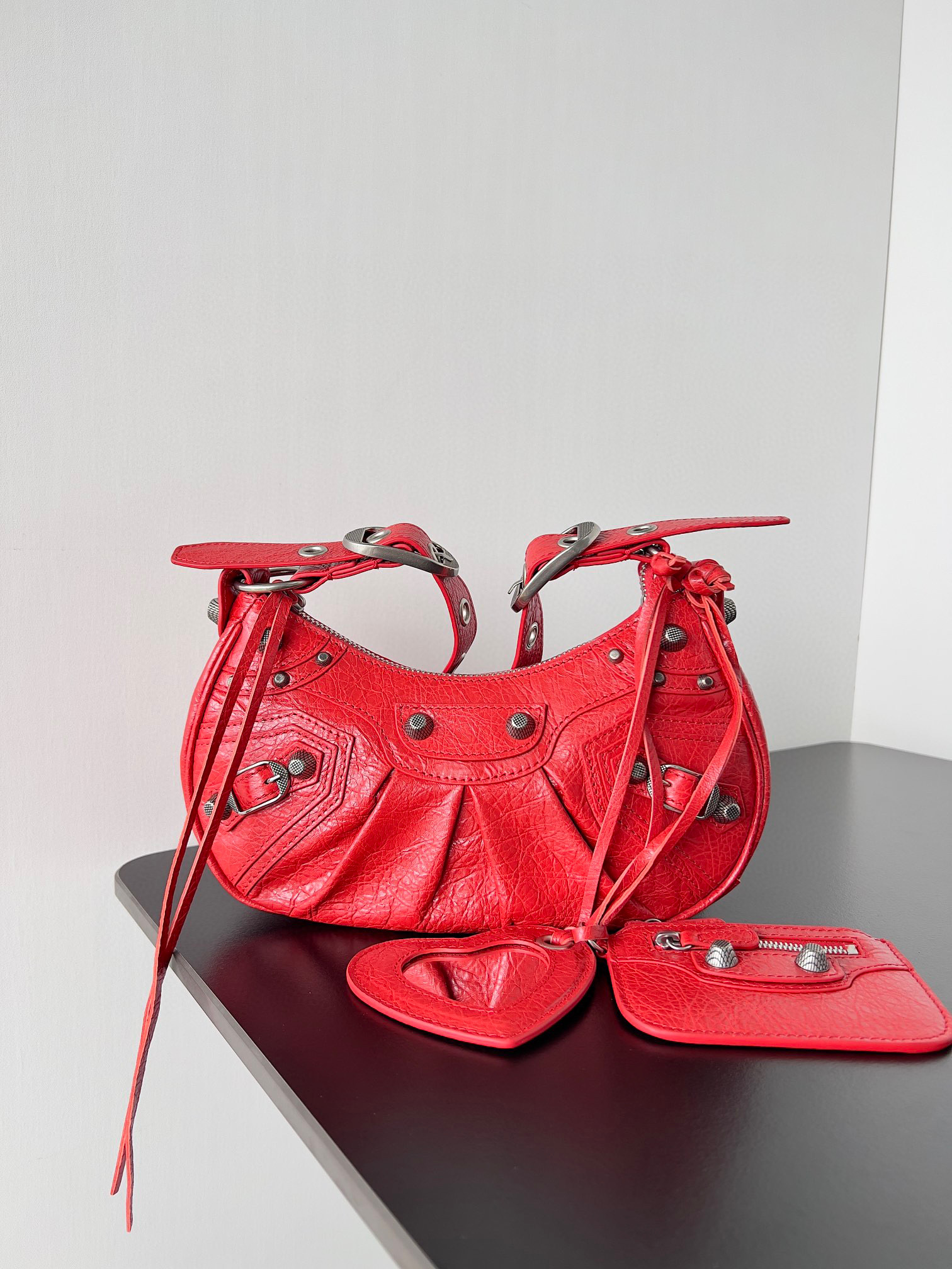 발렌시아가 네오 카골 시티백