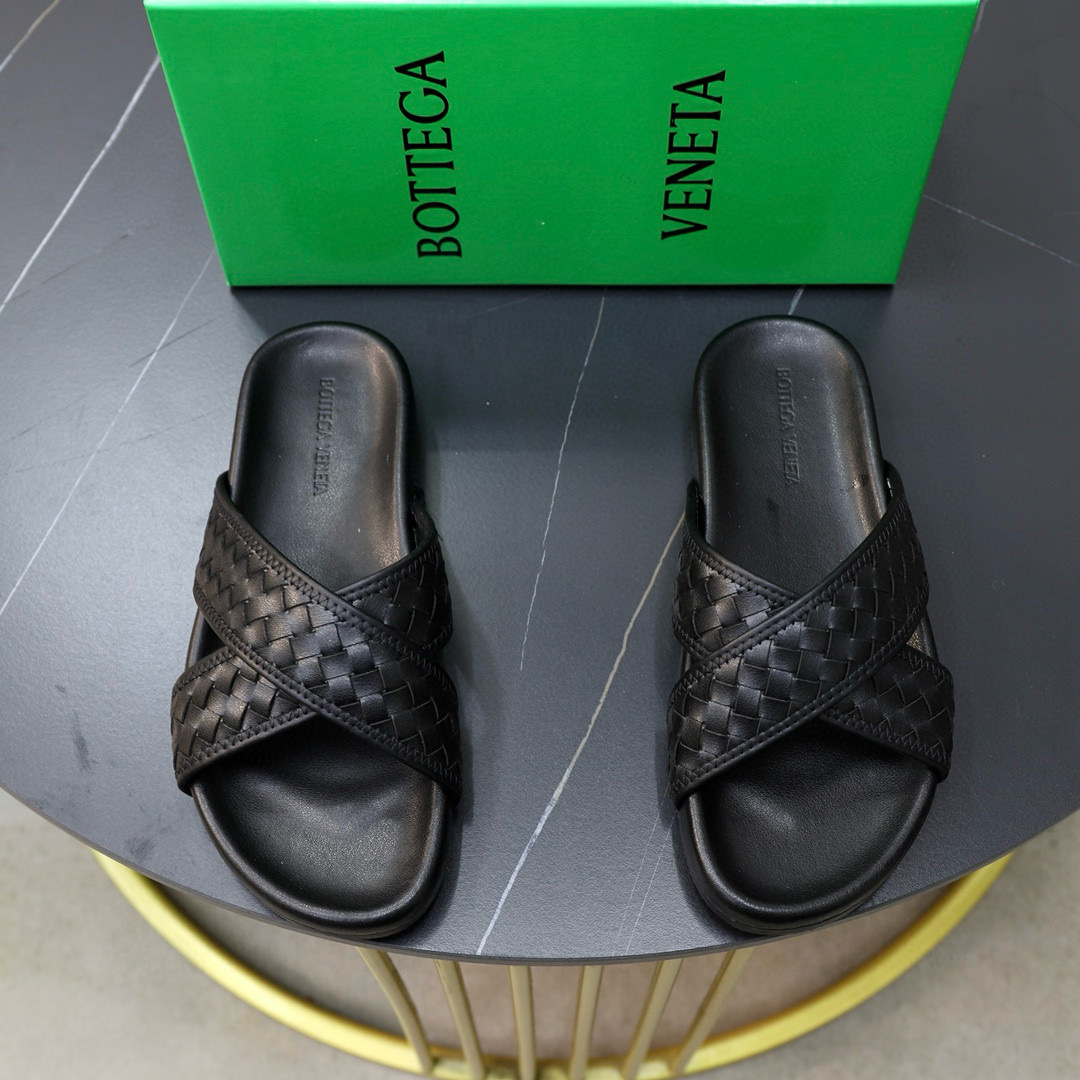 보테가베네타 남자 슬리퍼