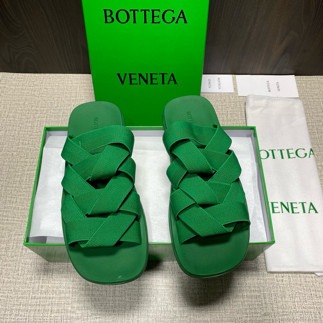 보테가베네타 남자 슬리퍼