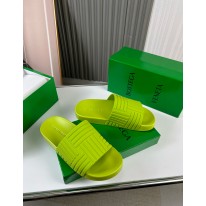 보테가베네타 남녀공용 슬리퍼