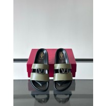 발렌티노 남자 슬리퍼