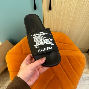 버버리 남녀공용 슬리퍼