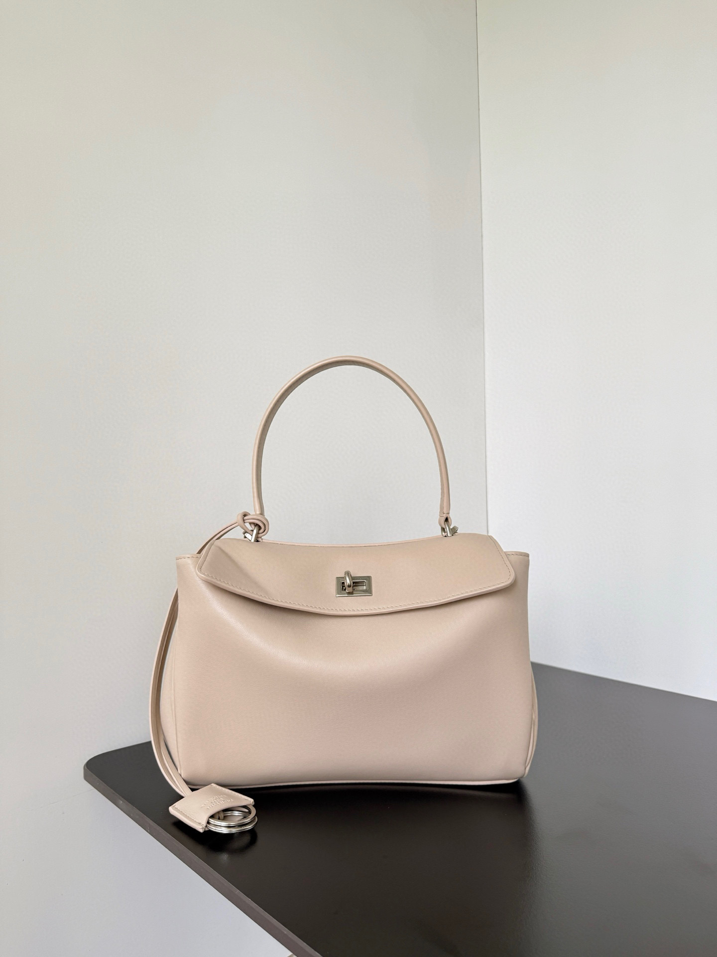 발렌시아가 여자가방