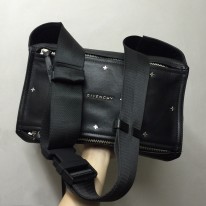 지방시 남자가방