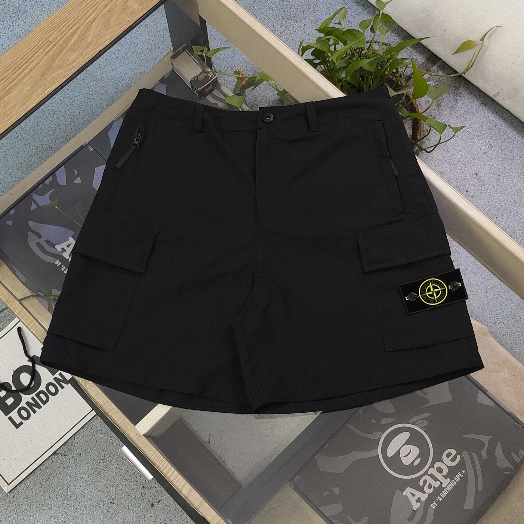 스톤아일랜드 반바지