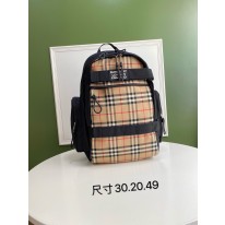 버버리  백팩