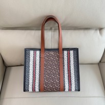 버버리  여자가방