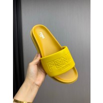 펜디 남자 슬리퍼