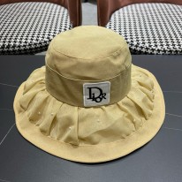 로로피아나 모자
