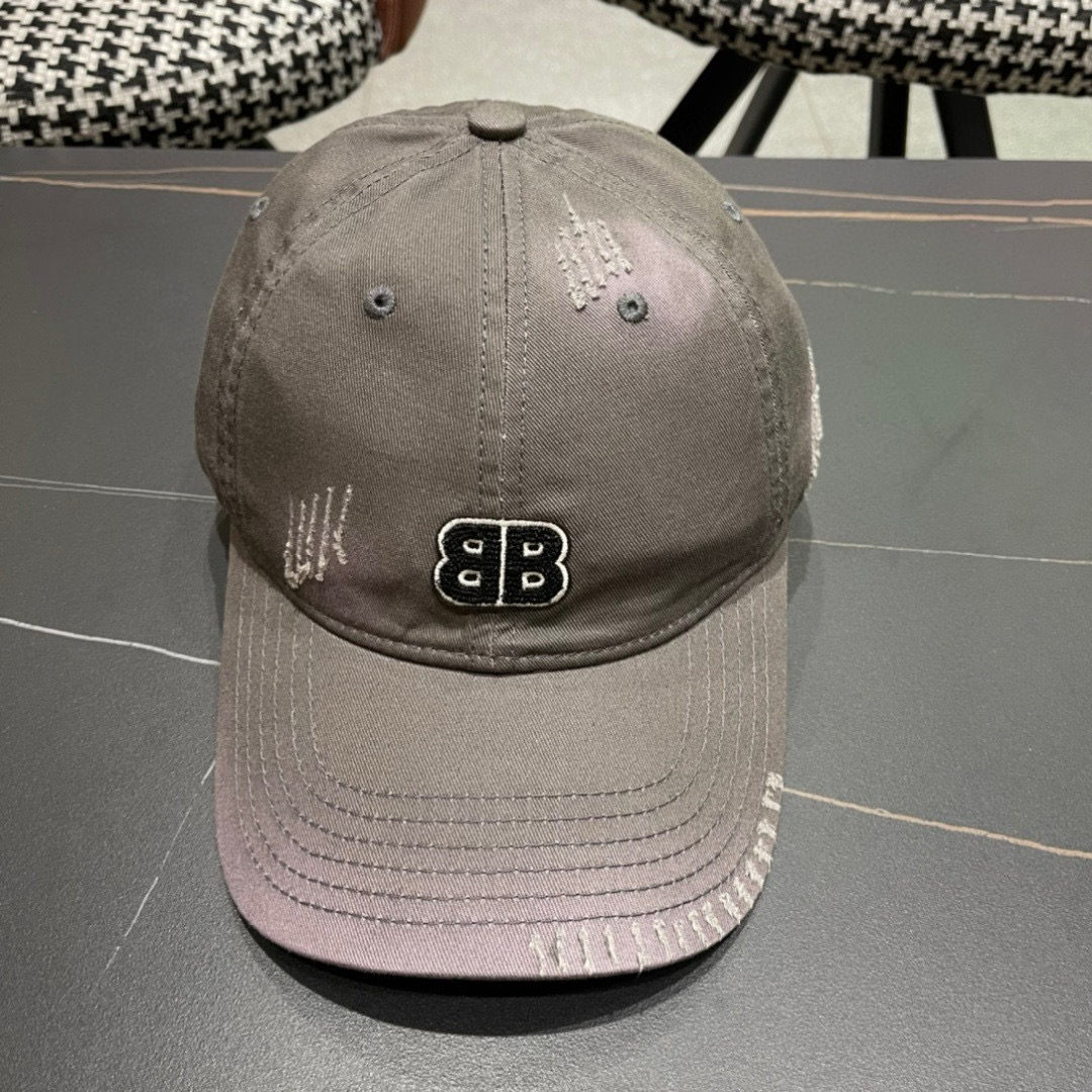 발렌시아가 모자