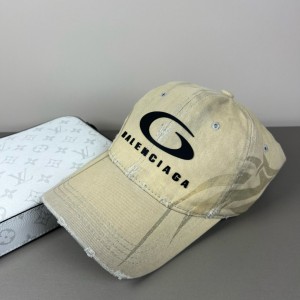 발렌시아가 모자