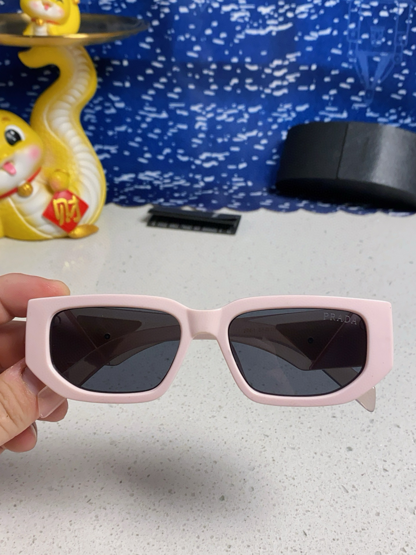 프라다 선글라스