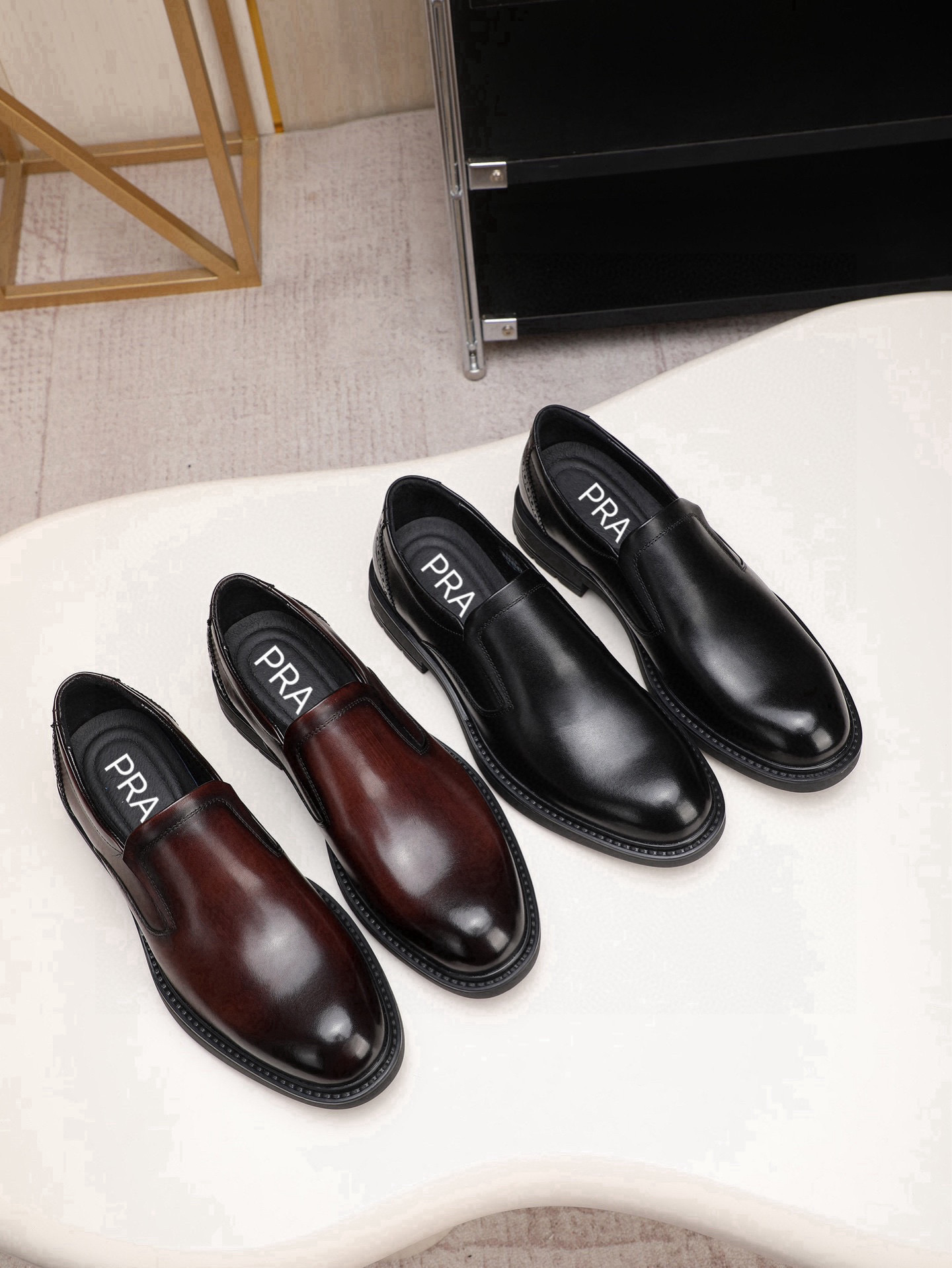 프라다 2컬러 남자 구두