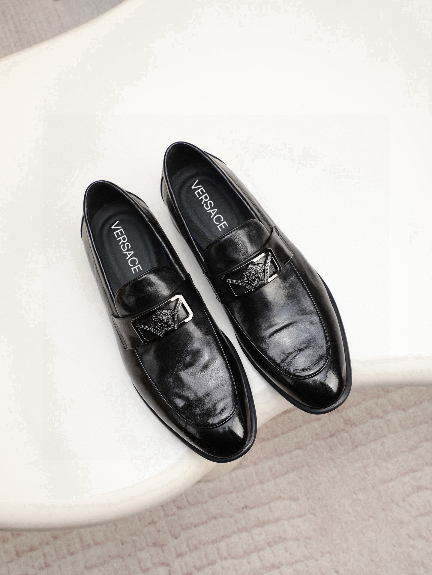 베르사체 남자 구두