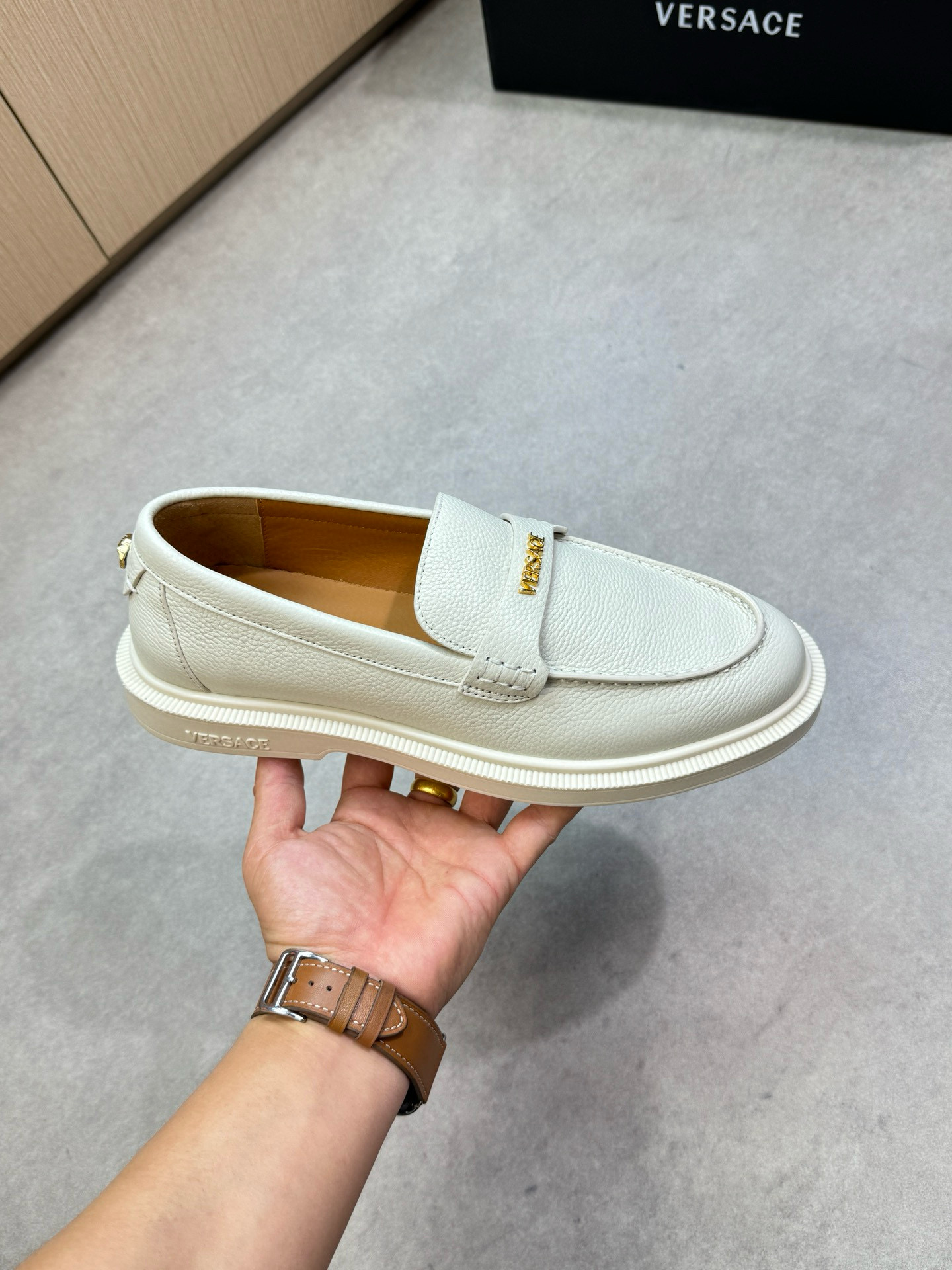 베르사체 남자 구두