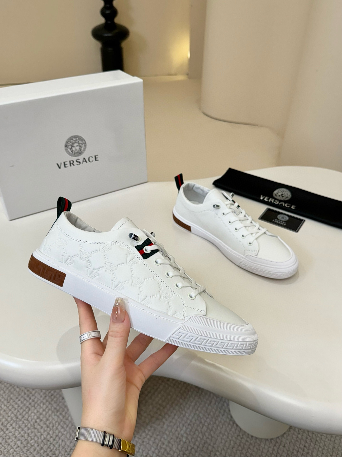 베르사체 남자 스니커즈 신발 운동화