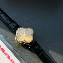 반클리프앤아펠 미러급 여자시계