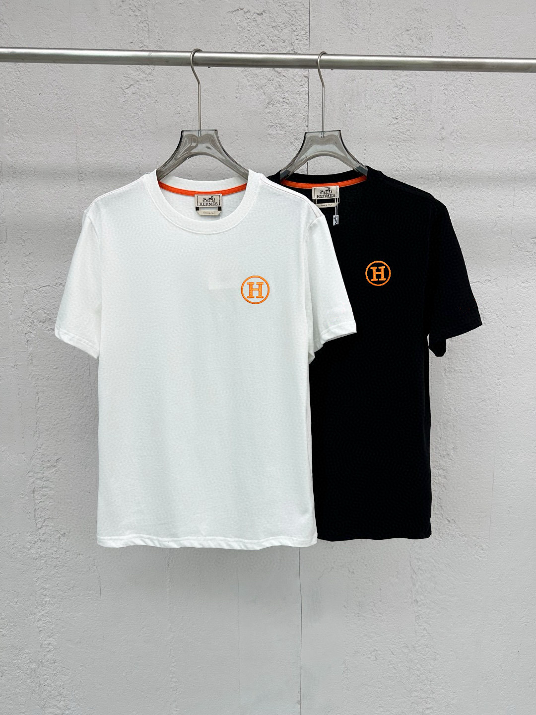 에르메스 2컬러 남자 반팔티