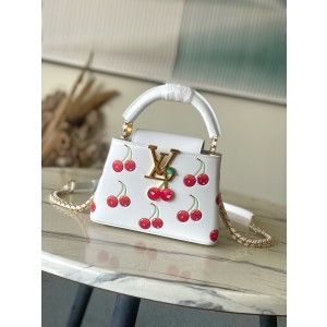 루이비통 M13251 미니 여자가방