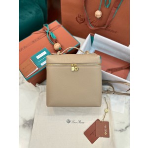 로로피아나 여자가방