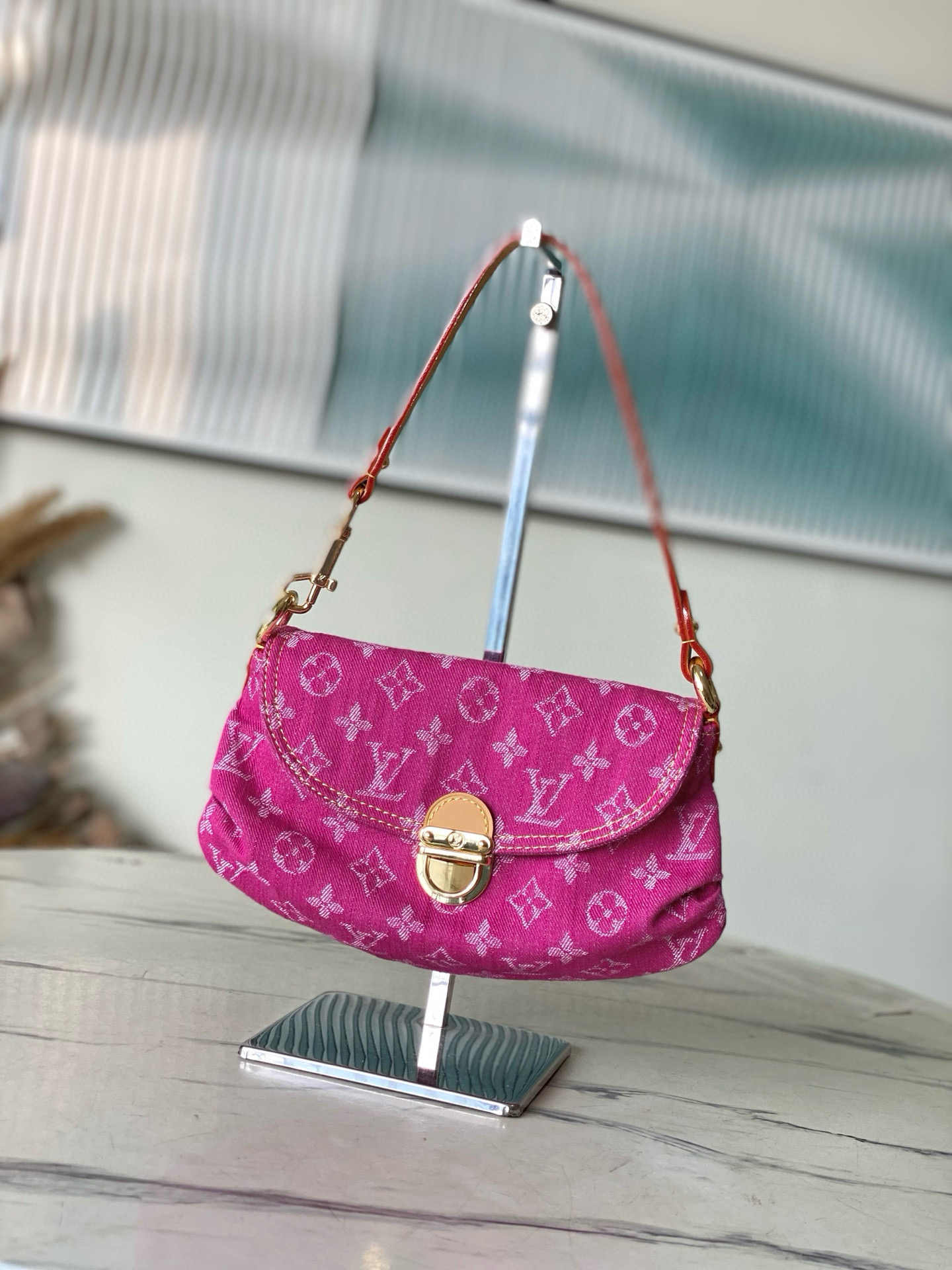 루이비통  M95216 여자가방