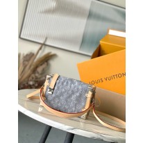 루이비통  M13285 여자가방