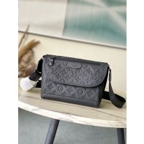 루이비통 M14874 남자가방