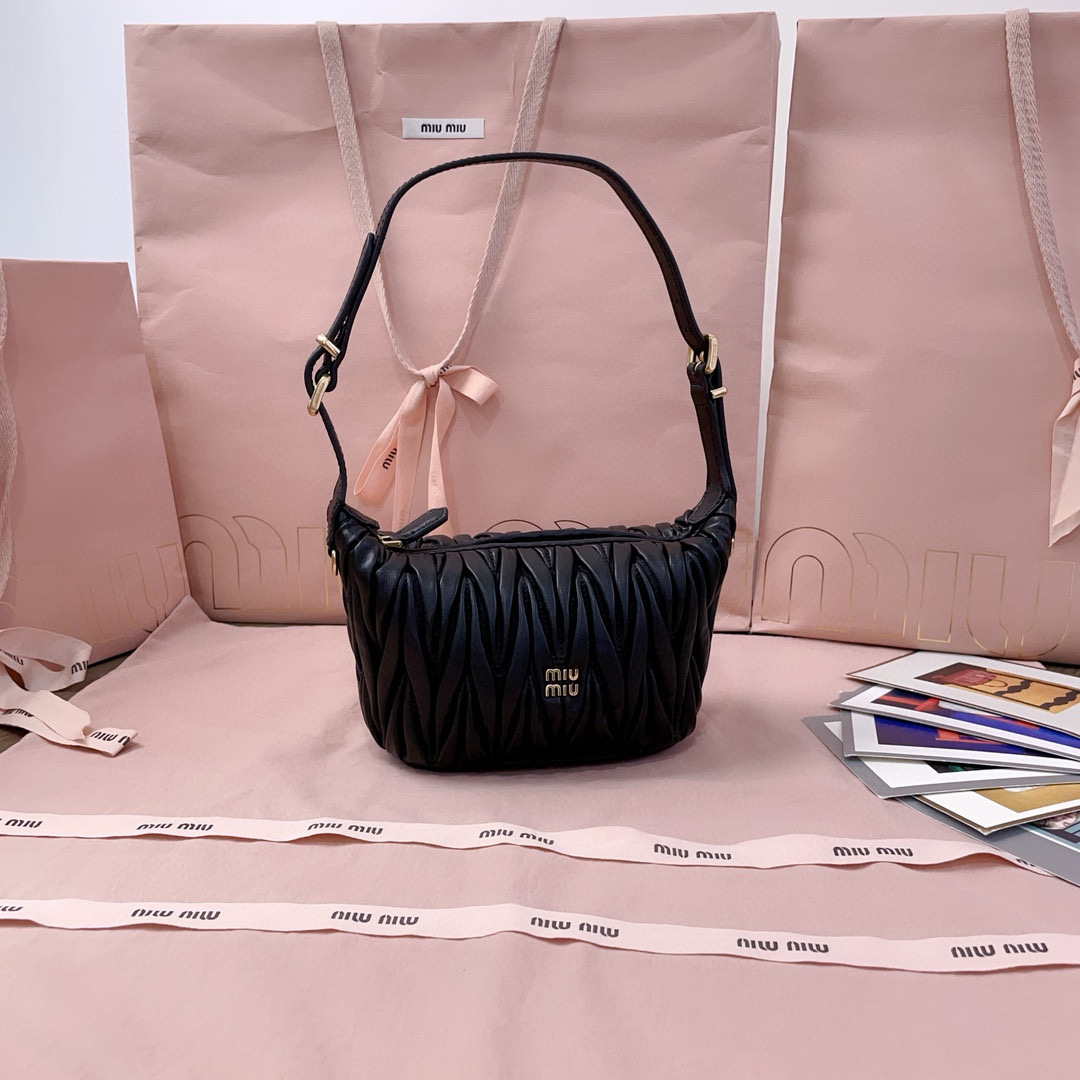 미우미우 5NE026 여자가방