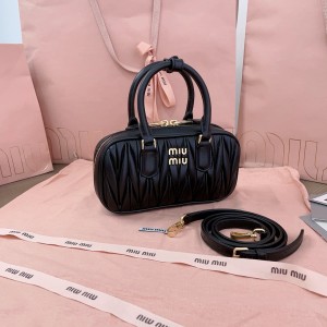 미우미우 5BP088 여자가방