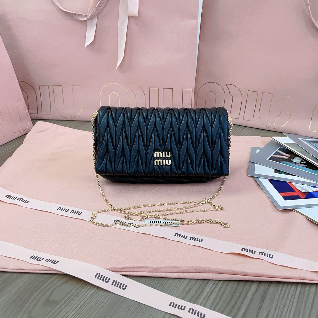 미우미우 5BP086 여자가방