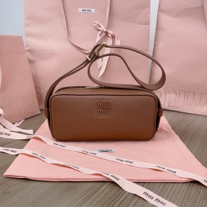 미우미우 5BC158 여자가방