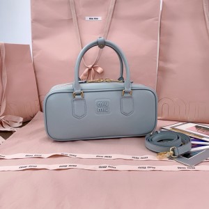 미우미우 5BB148 여자가방
