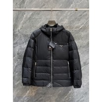 프라다 남자 패딩