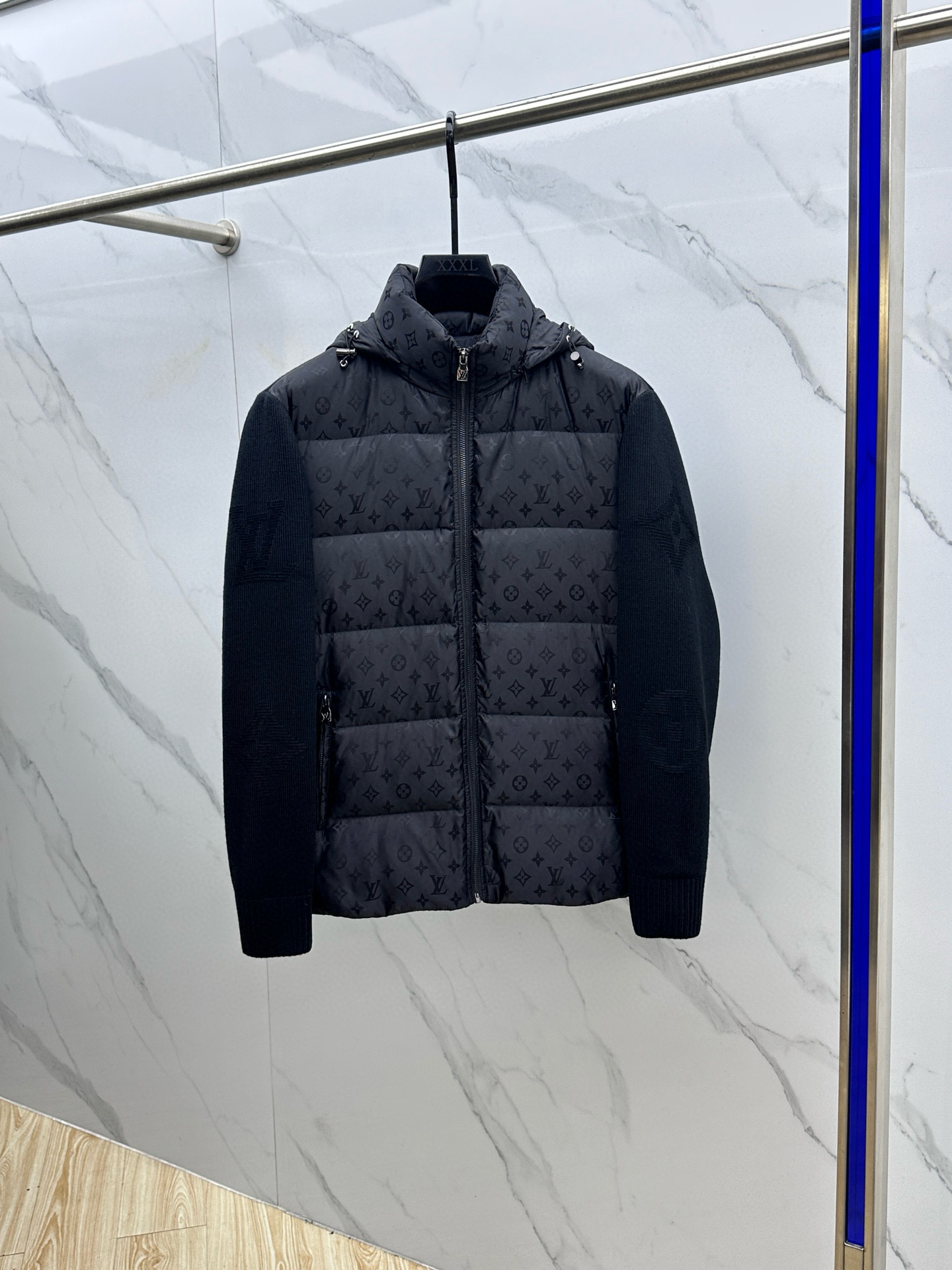 루이비통 남자 패딩