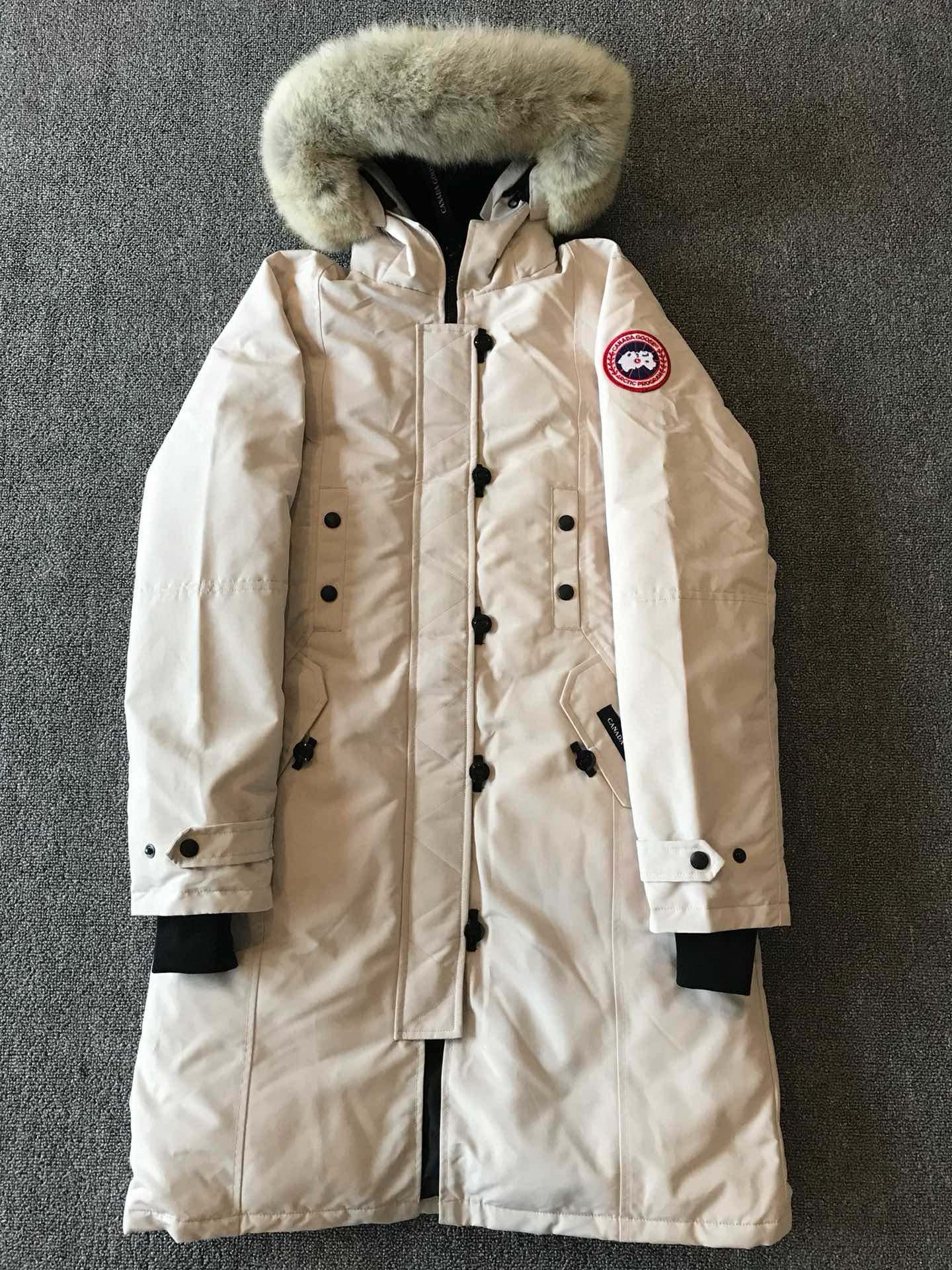 캐나다구스 남녀공용 패딩