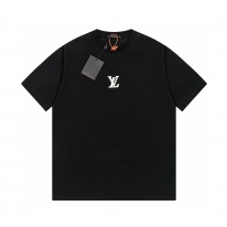 루이비통  남자 반팔티