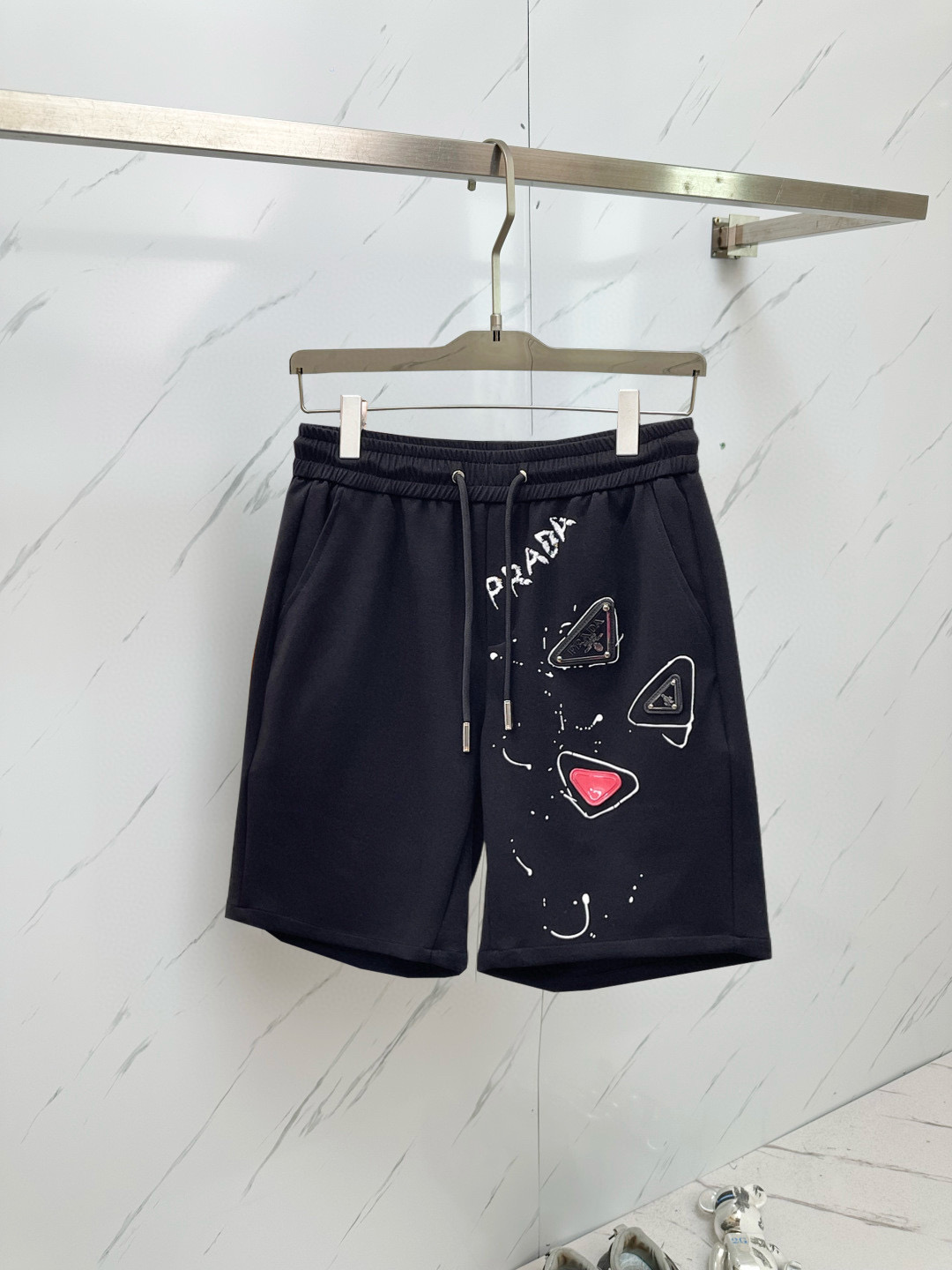 프라다 남자 반바지