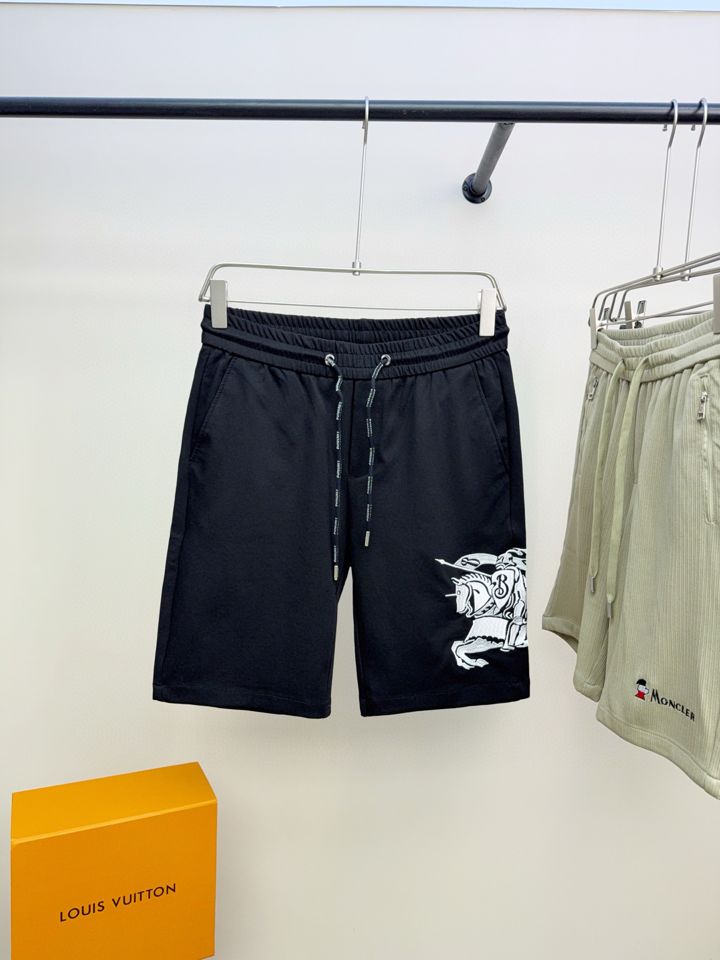 버버리 남자 반바지