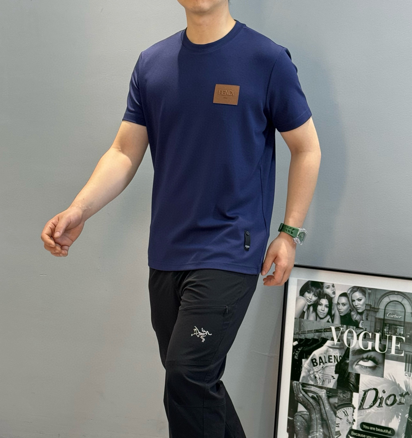 펜디 남자 반팔티