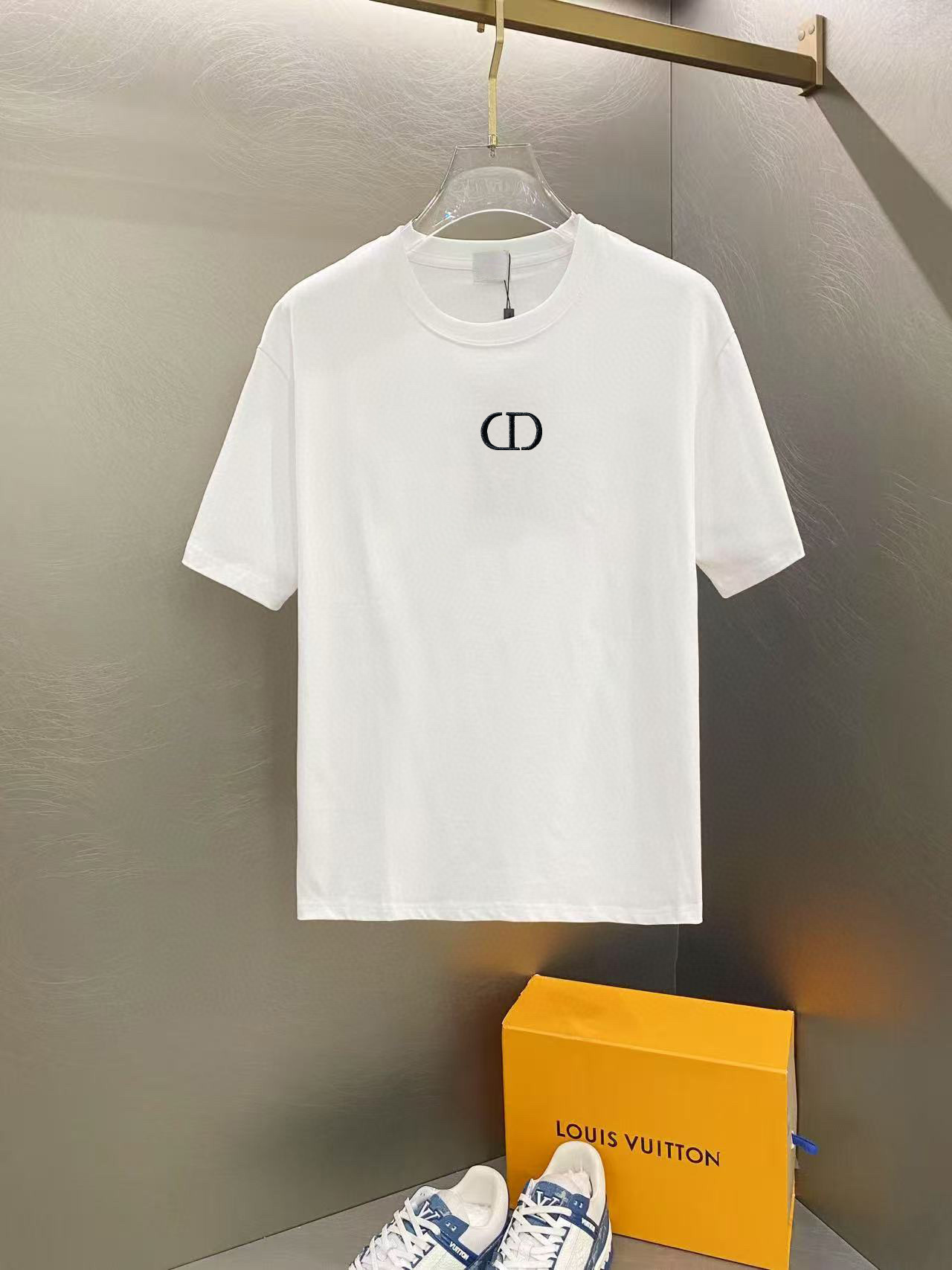 디올 2컬러 남자 반팔티