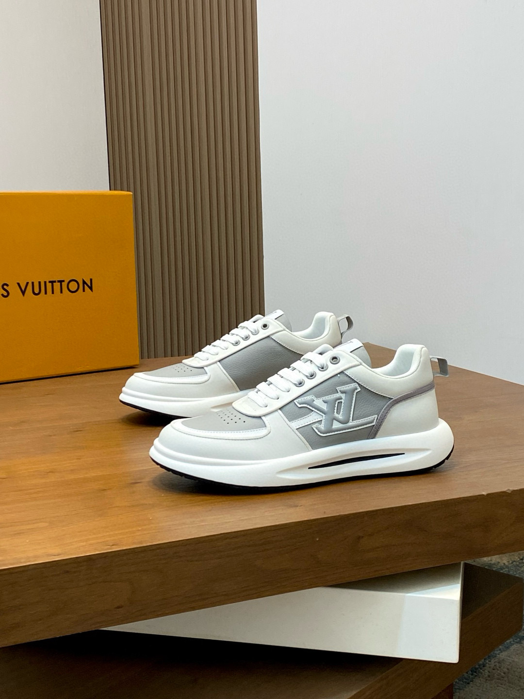 루이비통 남자 신발 운동화 스니커즈
