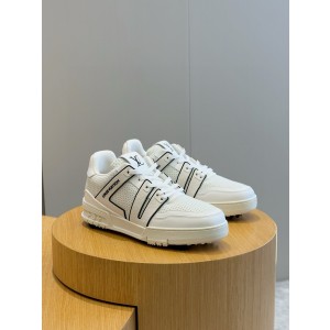 루이비통 트레이너 남자 신발 운동화 스니커즈