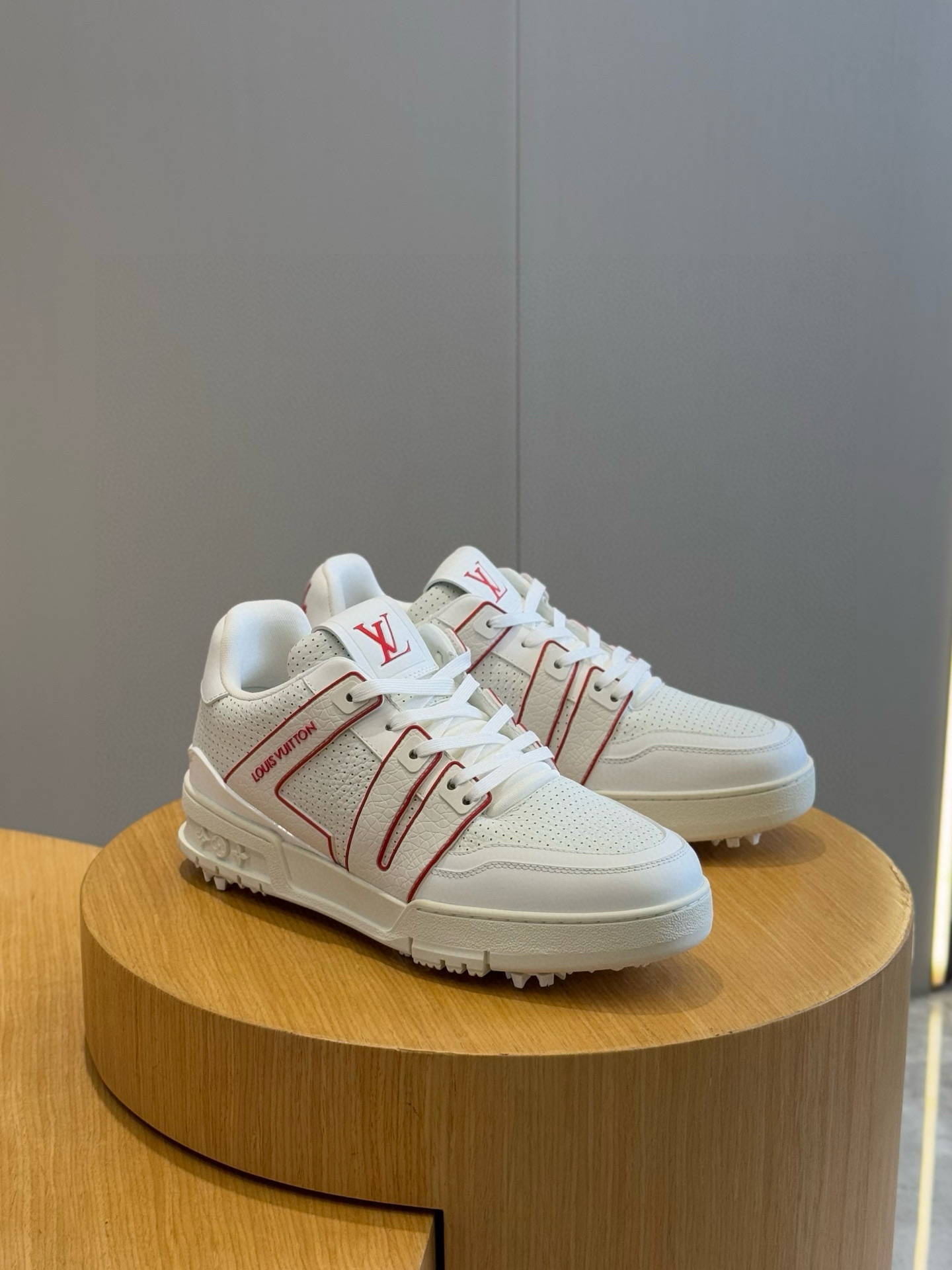 루이비통 트레이너 남자 신발 운동화 스니커즈