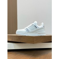 루이비통 트레이너 남자 신발 운동화 스니커즈