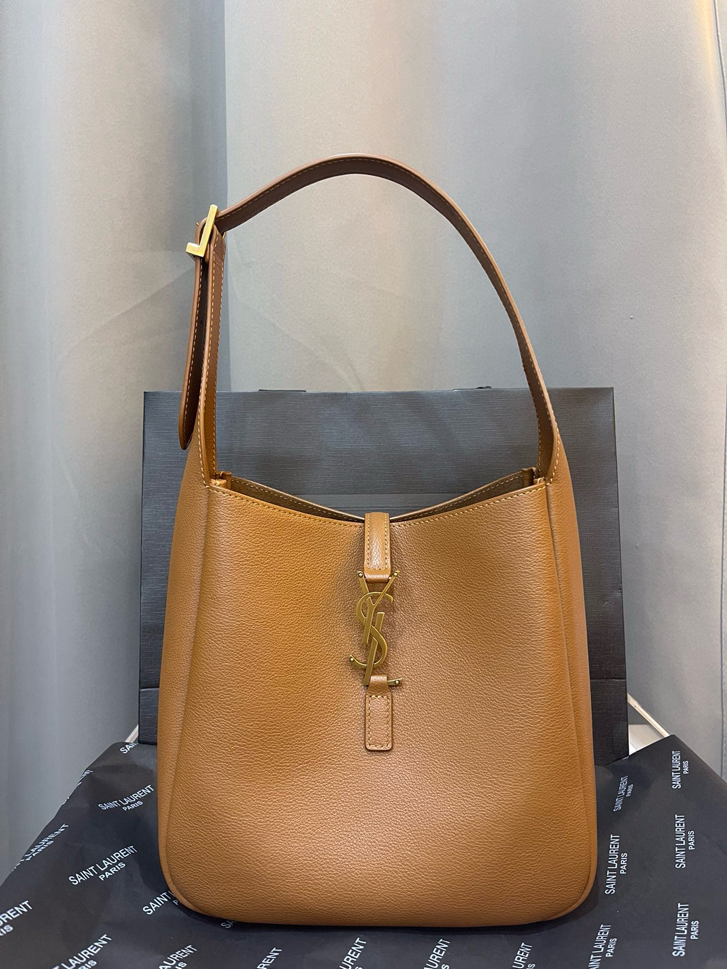 입생로랑 생로랑 713938 여자가방