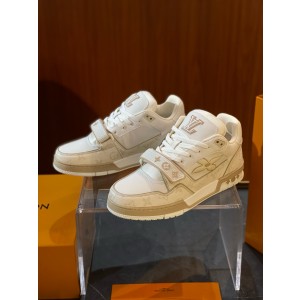 루이비통 트레이너 남자 신발 운동화 스니커즈