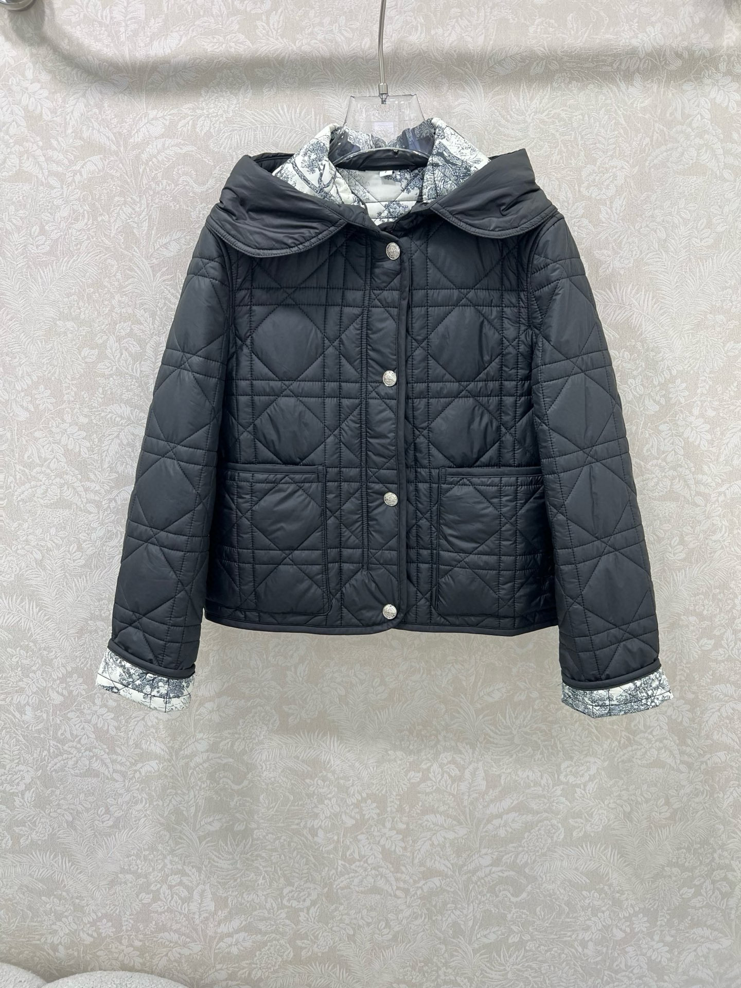 디올 여자 자켓