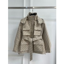 디올 여자 자켓