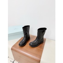 프라다 여자 부츠