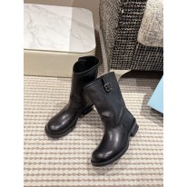 프라다 여자 부츠